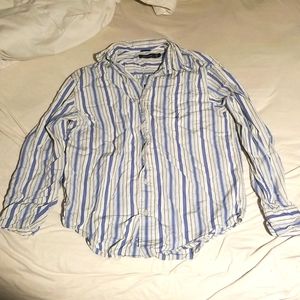 Long sleeve button up shirt